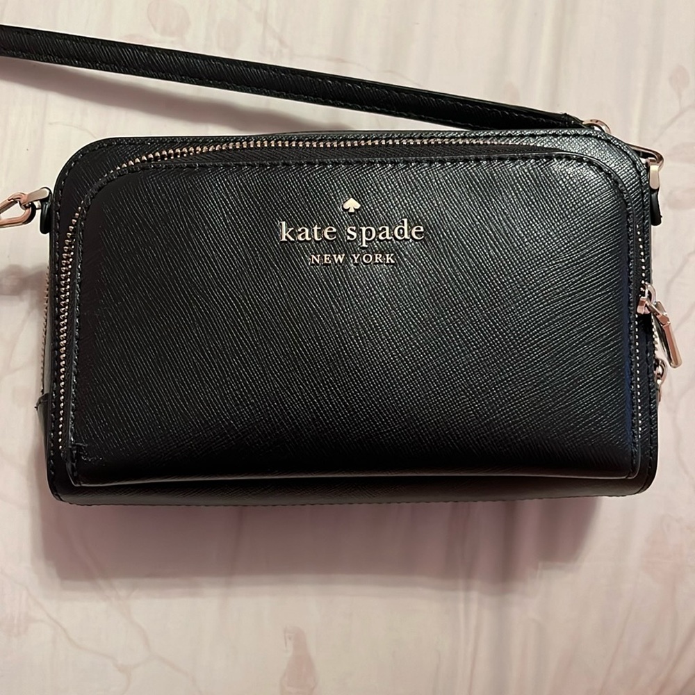 Black Medium size Kate spade bag